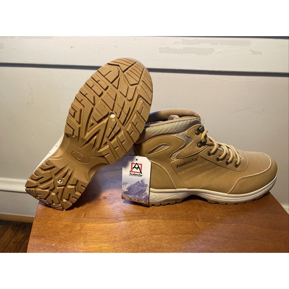 Avalanche Outdoor Boots Hiking Trail 5158 Men's 10 Beige Vegan Leather NWT NEW